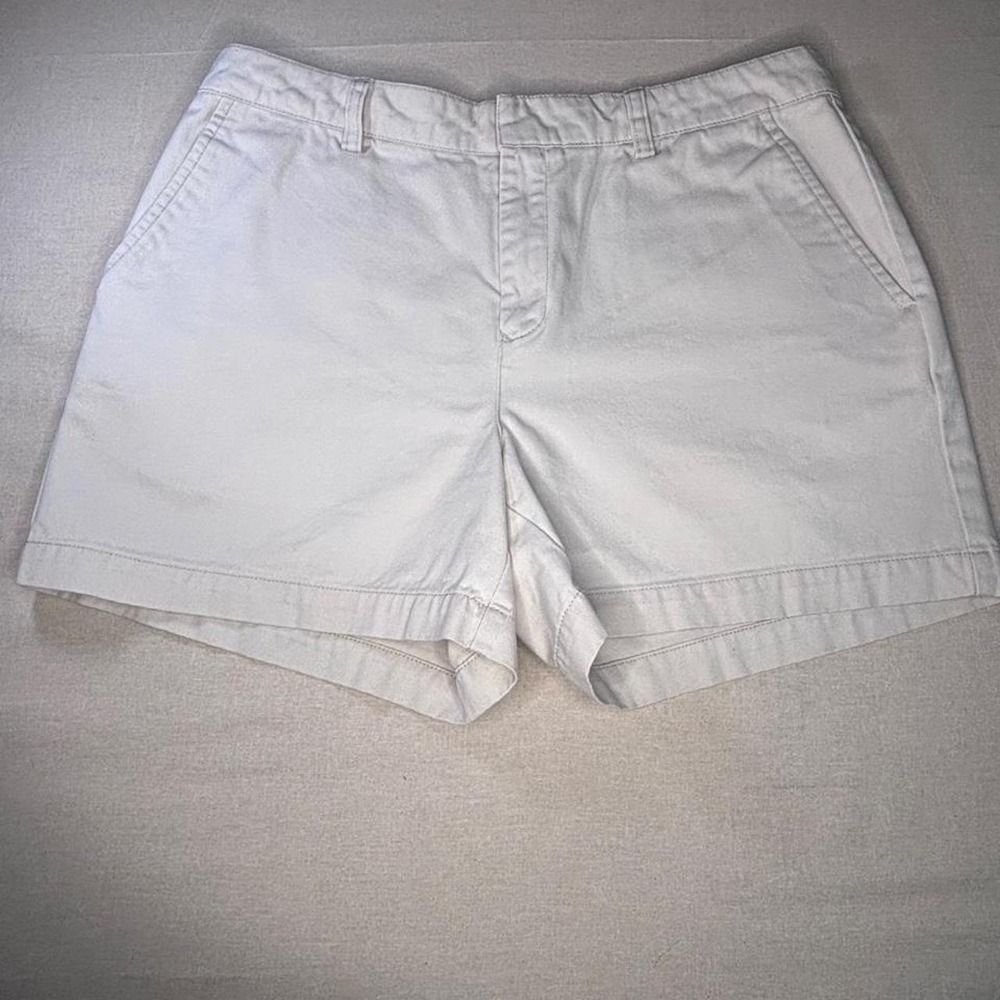 Tommy Hilfiger cream chino‎ shorts Size 8